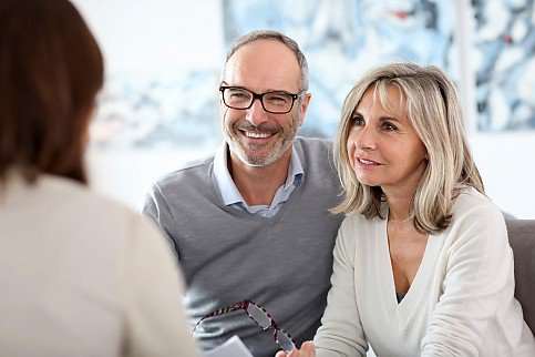 Immobilienmakler Bamberg im Beratungsgespräch
